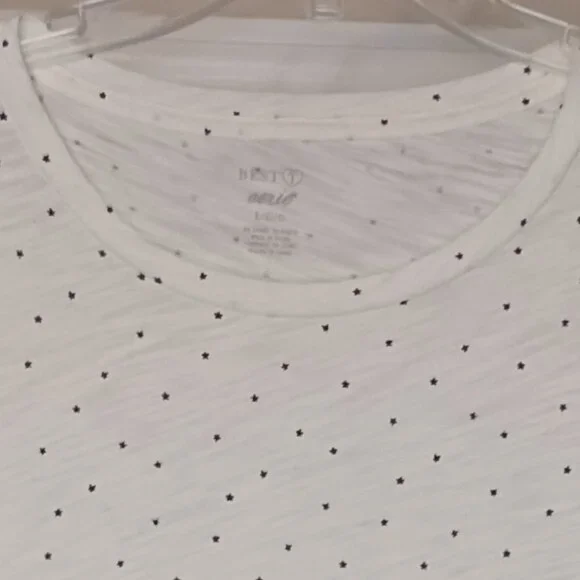 #2 3/$18 - Aerie White/Blue Long Sleeve Top Size Large - Picture 4 of 7